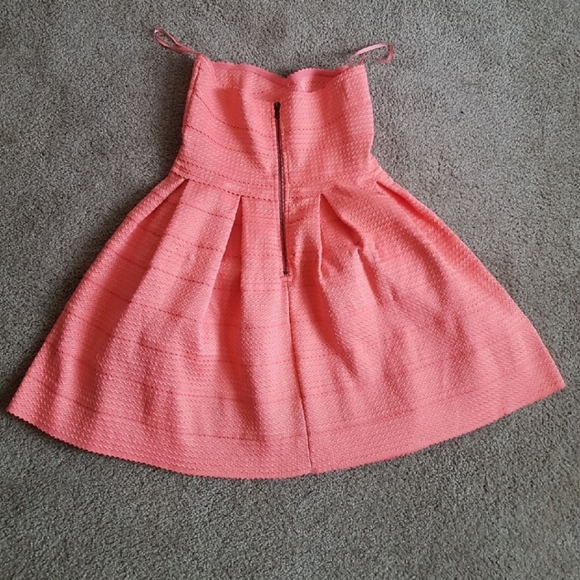 Strapless Coral Fit & Flare Dress - Size Large - Picture 7 of 9